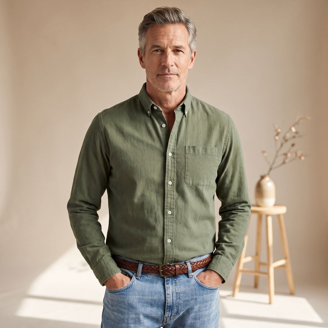 Men's Classic Button-Down Long-Sleeve Oxford Shirt