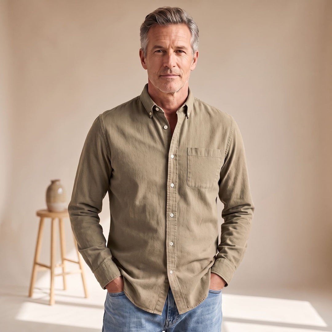 Men's Classic Button-Down Long-Sleeve Oxford Shirt - Khaki