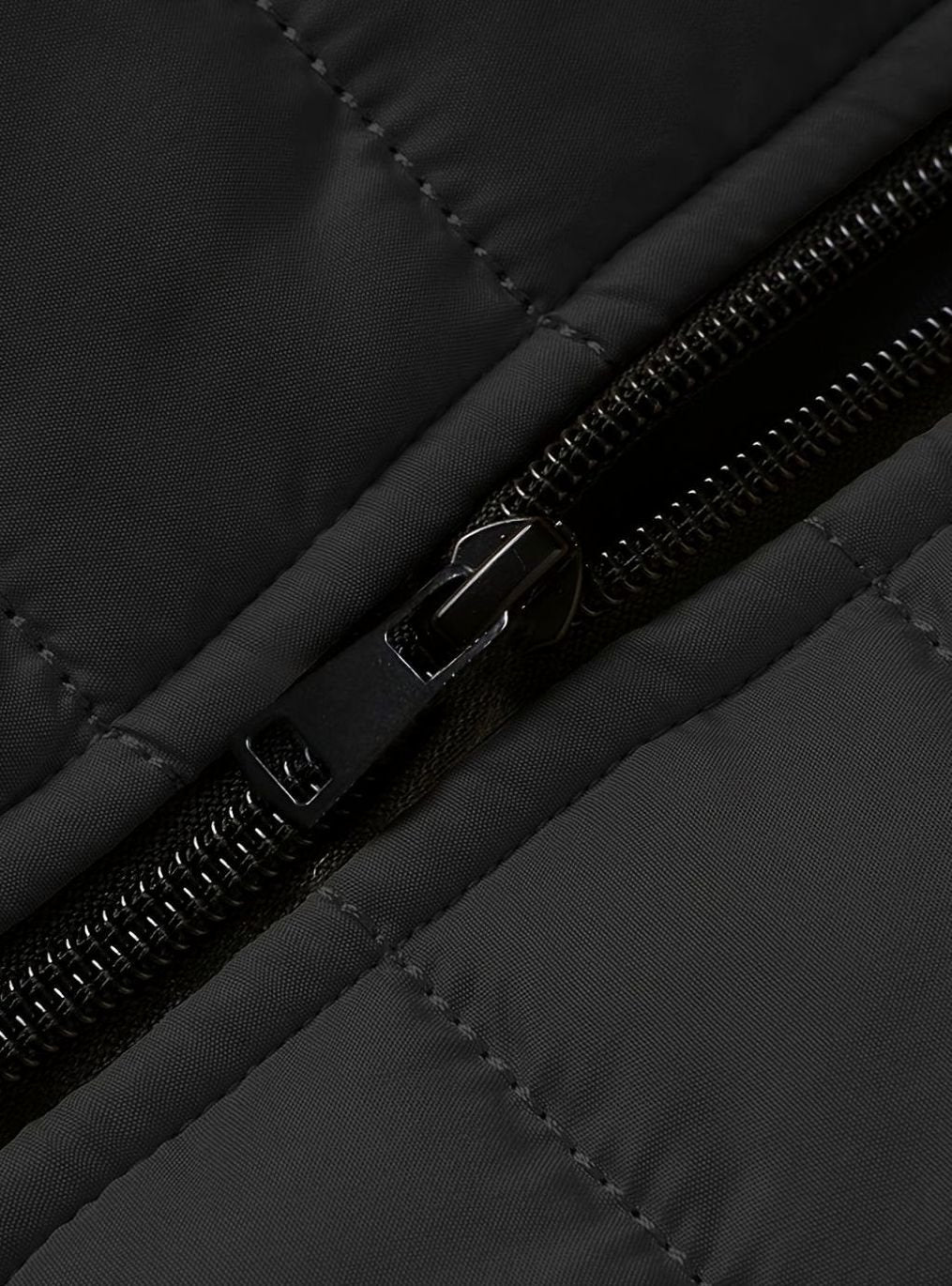Men's Lightweight Quilted Zip-Up Puffer Jacket