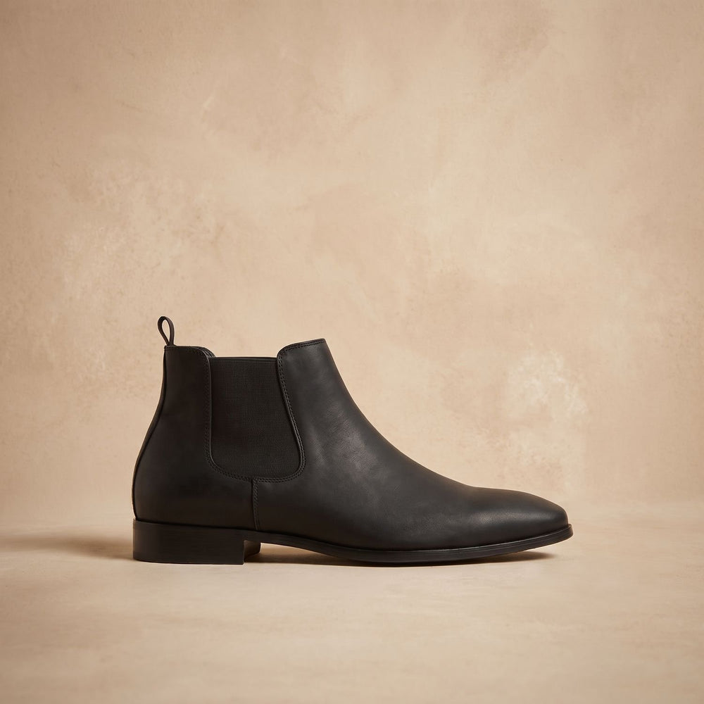 Men's Smooth Leather Elastic-Panel Chelsea Boots - Black