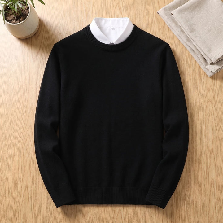 Men's Soft Knit Crew-Neck Pullover Sweater - Black