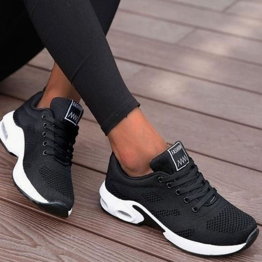 Women's Breathable Mesh Air-Cushion Lace-Up Running Shoes - Black