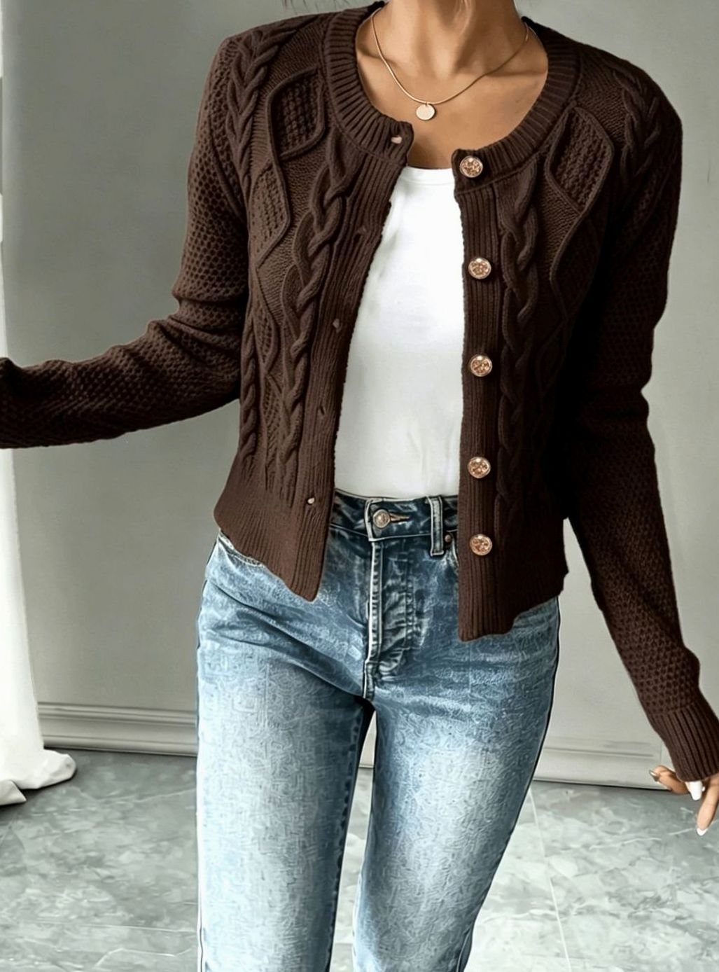 Women's Cable-Knit Button-Front Cropped Cardigan
