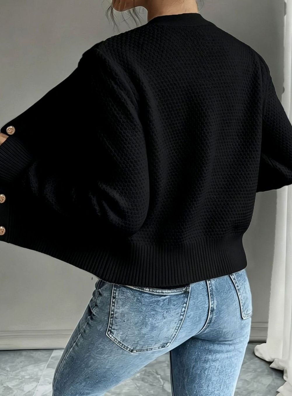 Women's Cable-Knit Button-Front Cropped Cardigan
