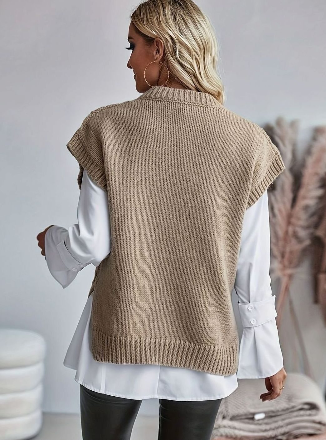 Women's Cable-Knit Sweater Vest Relaxed-Fit Pullover