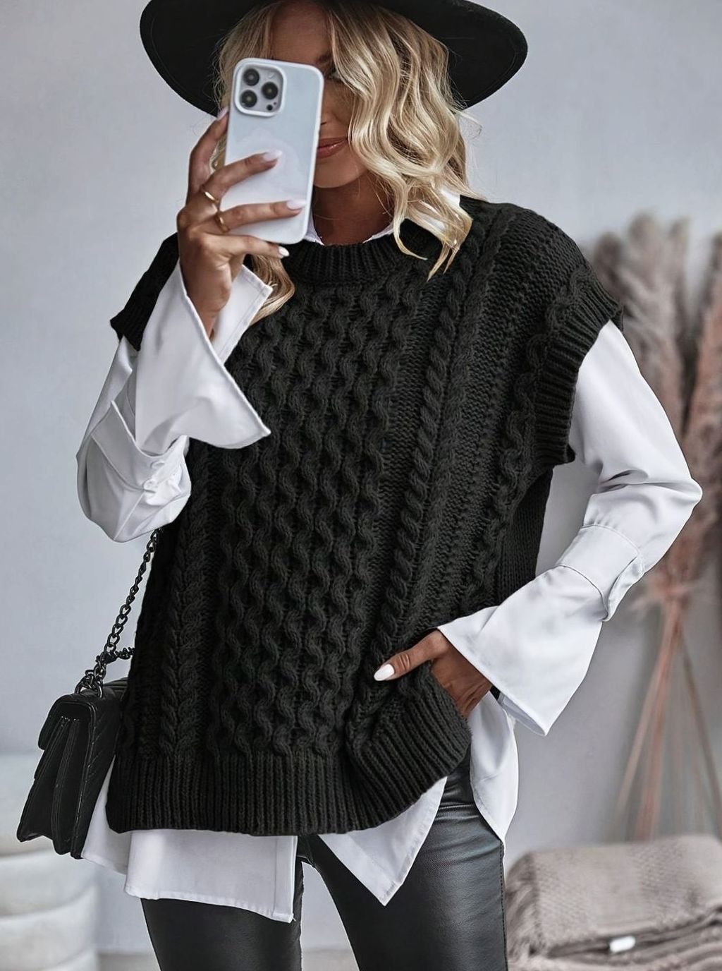 Women's Cable-Knit Sweater Vest Relaxed-Fit Pullover
