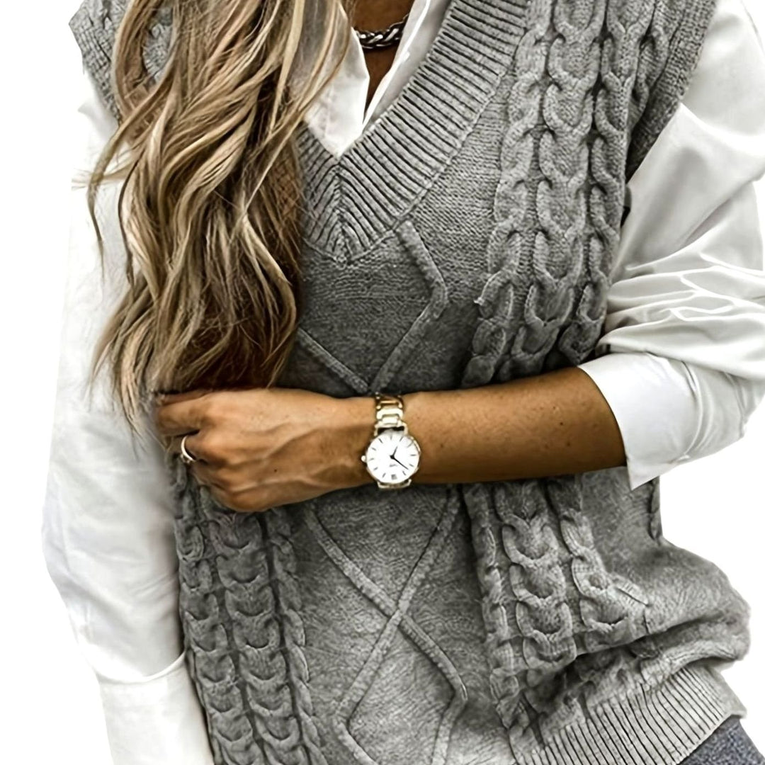 Women's Cable-Knit V-Neck Sweater Vest Relaxed Fit - Gray