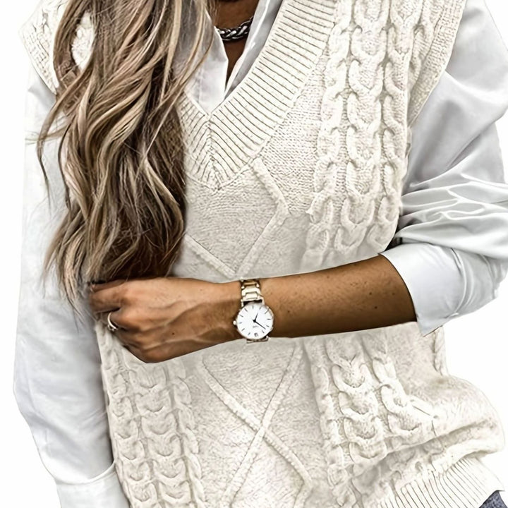 Women's Cable-Knit V-Neck Sweater Vest Relaxed Fit - Cream