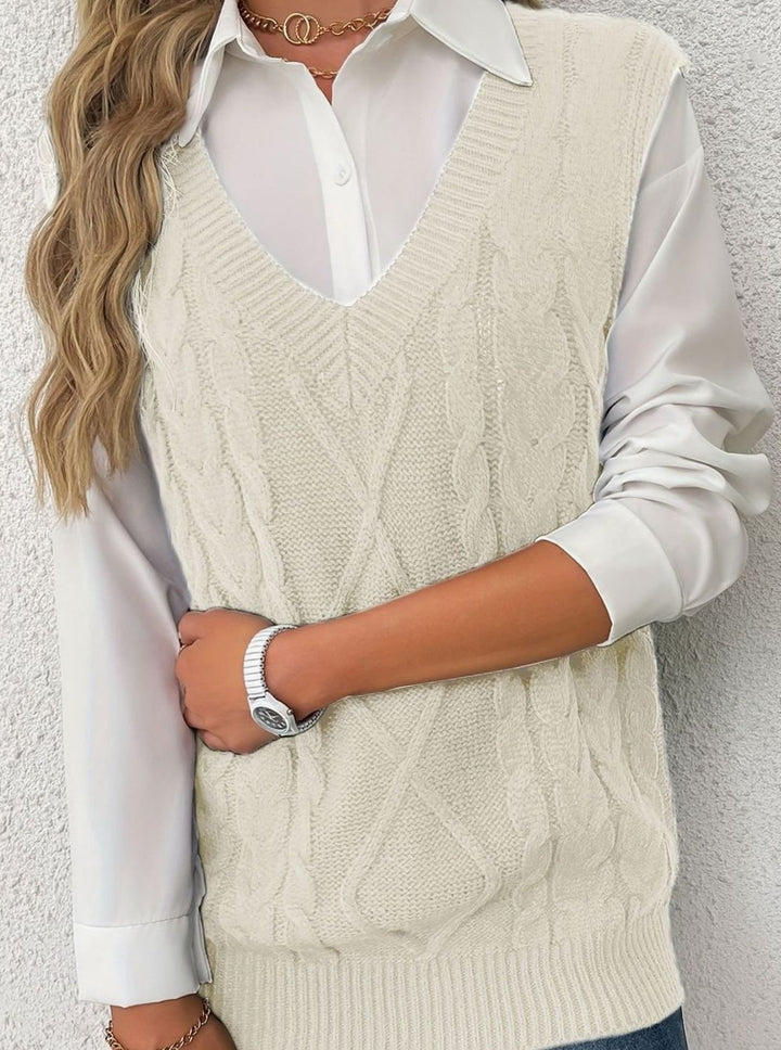 Women's Cable-Knit V-Neck Sweater Vest Relaxed Fit