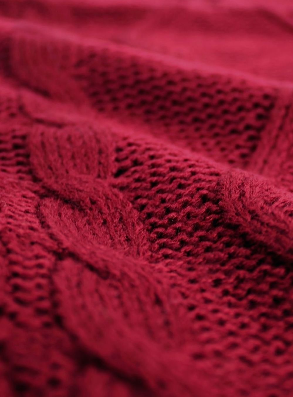 Women's Cable-Knit V-Neck Sweater Vest Relaxed Fit