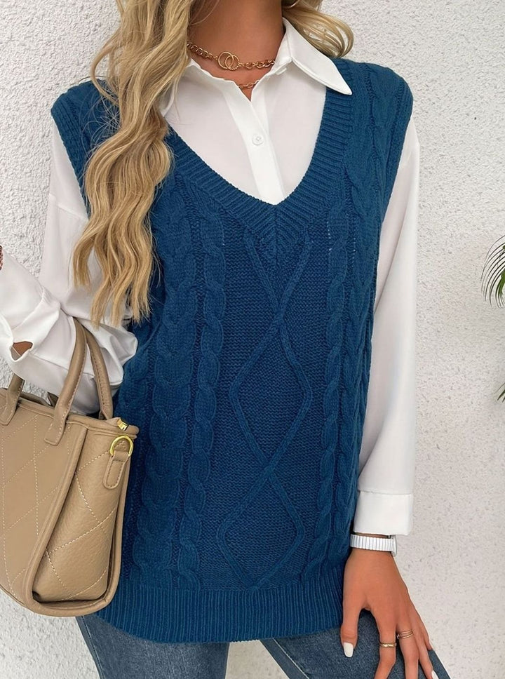 Women's Cable-Knit V-Neck Sweater Vest Relaxed Fit