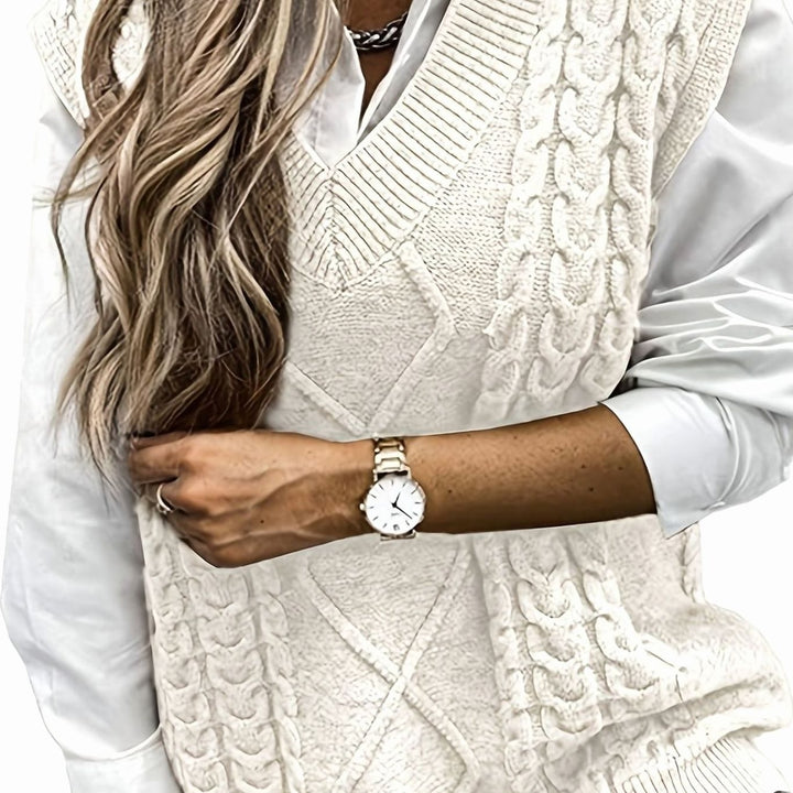 Women's Cable-Knit V-Neck Sweater Vest Relaxed Fit - Off-White