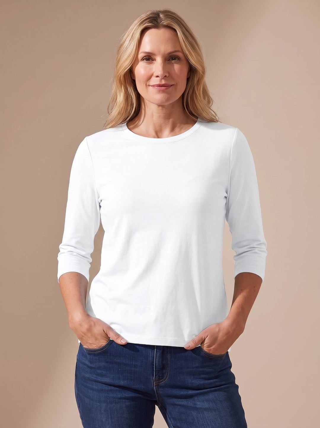 Women's Casual Solid Crew Neck 3/4 Sleeve Relaxed Top - White