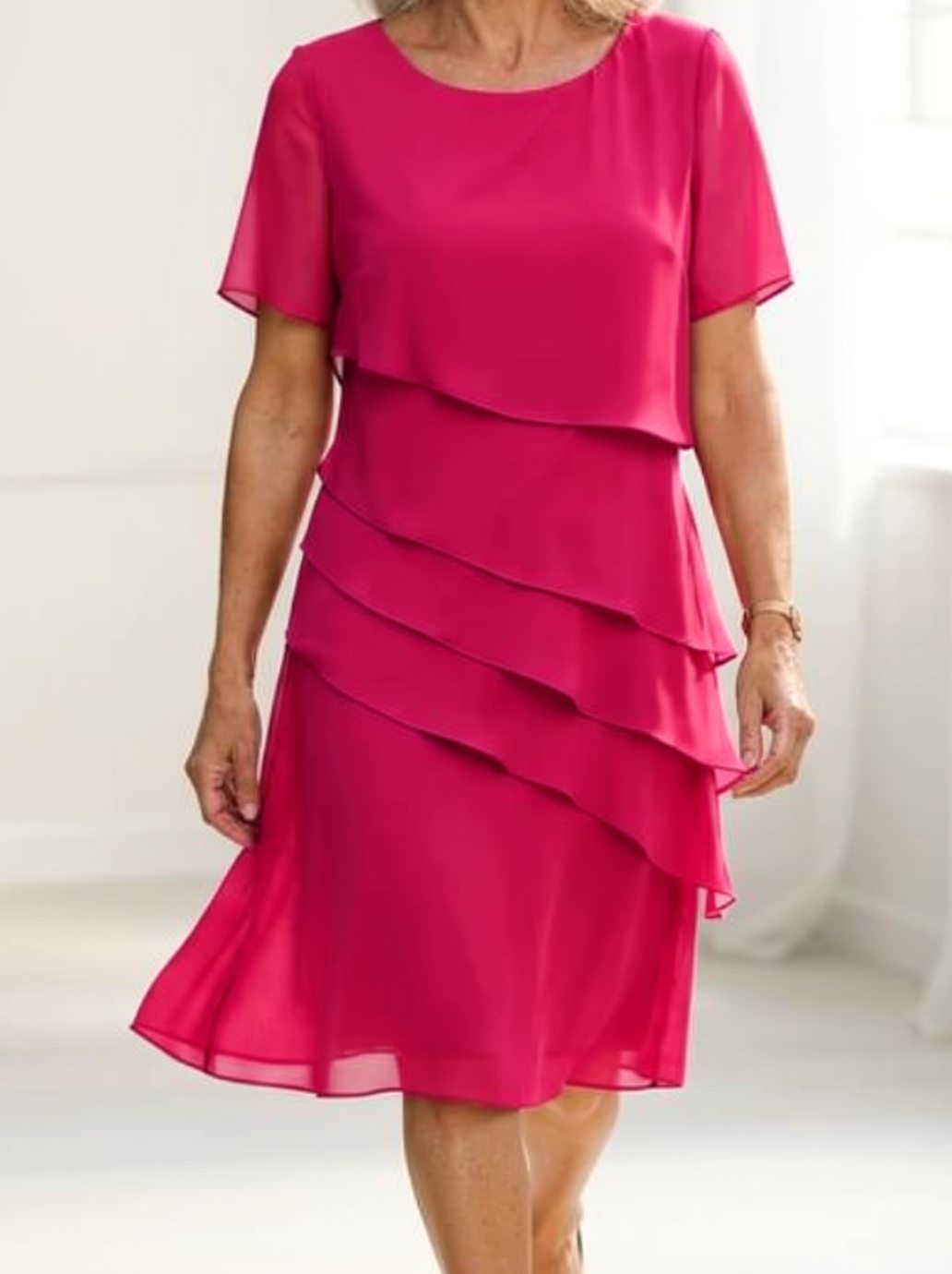 Women's Chiffon Tiered Ruffle Round-Neck Midi Dress - Pink