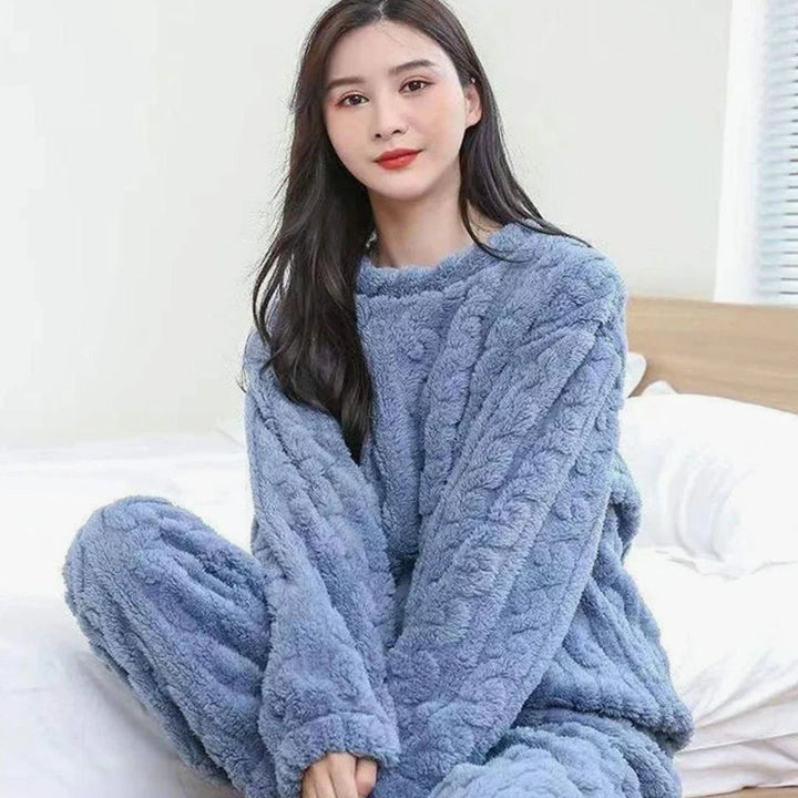 Women's Cozy Fleece Relaxed-Fit Winter Loungewear Set - Blue
