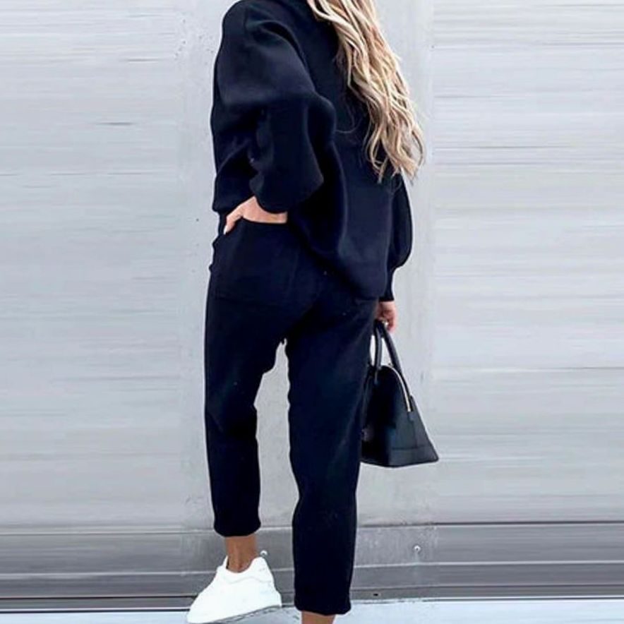 Women's Cozy Two-Piece Relaxed-Fit Drawstring Tracksuit Outfit