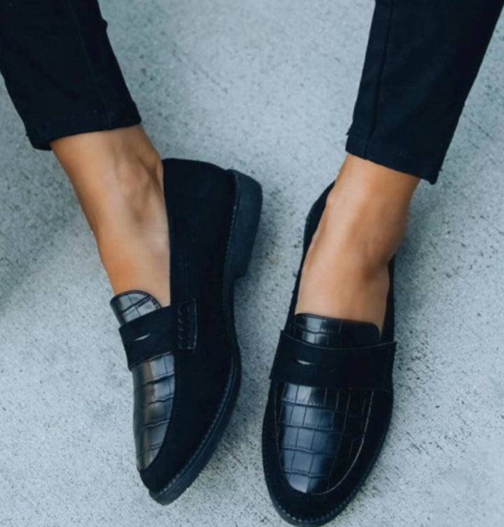 Women's Croc-Embossed Slip-On Penny Texture Loafers