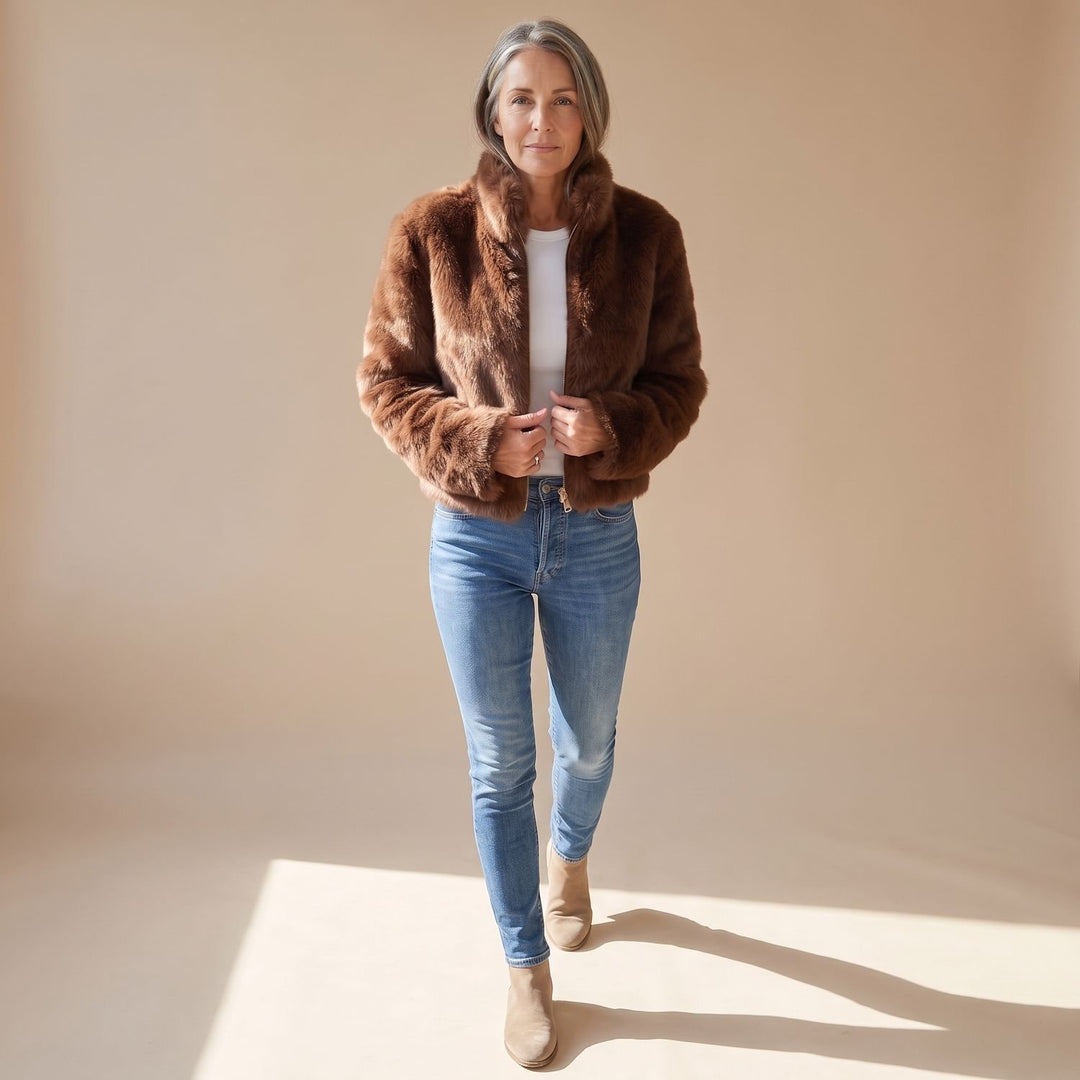 Women's Cropped Faux Fur Coat Zip-Up Fluffy Jacket