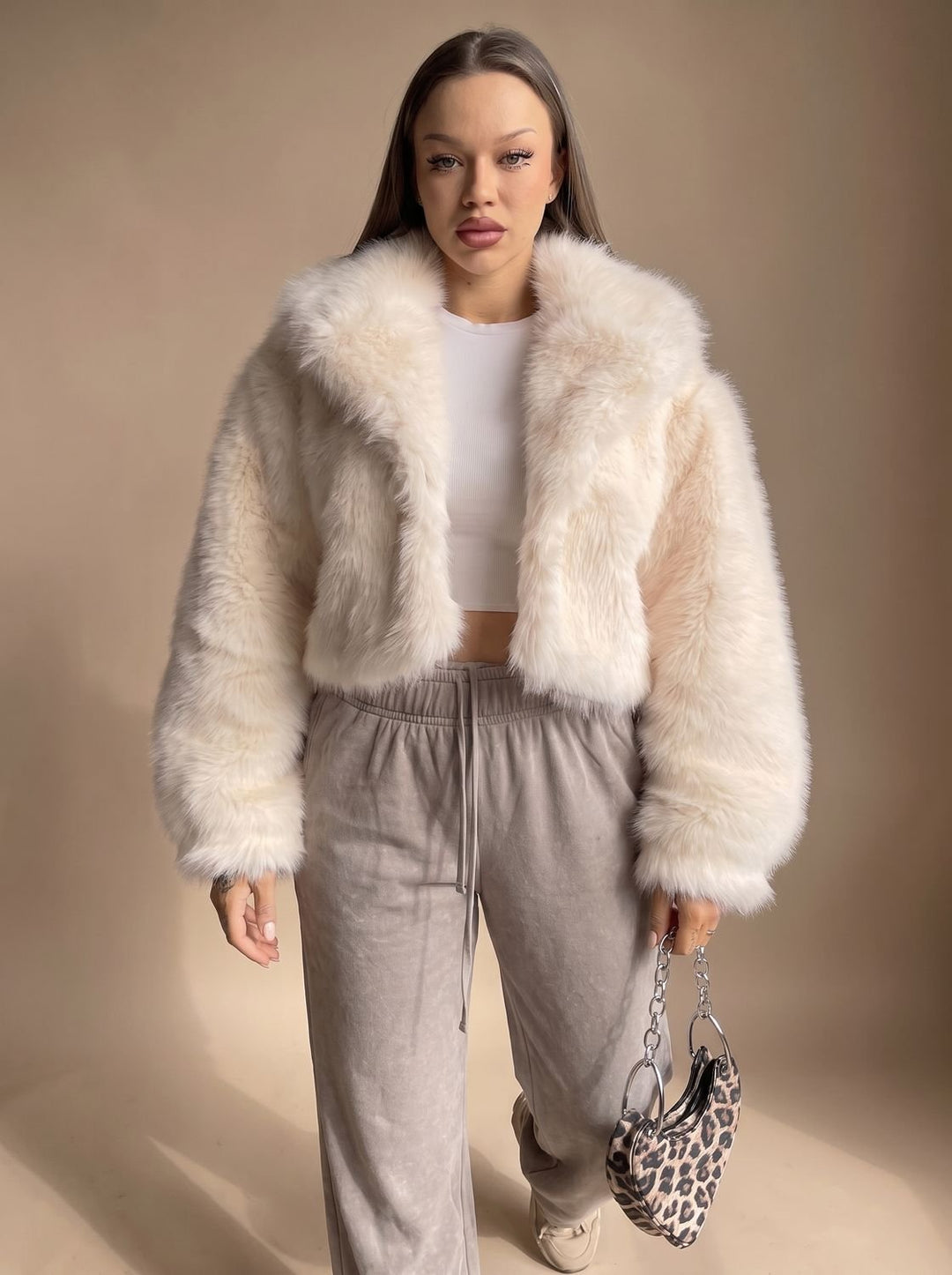 Women's Cropped Open-Front Faux Fur Coat Oversized Sleeves - Cream