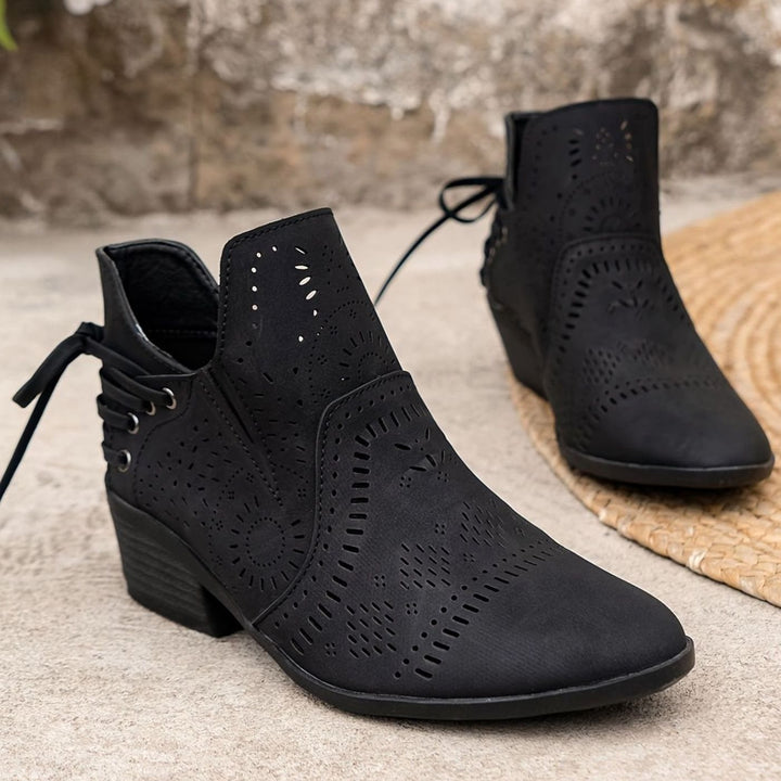 Women's Cutout Detail Pointed-Toe Lace-Up Ankle Boots