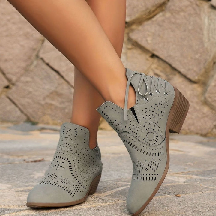 Women's Cutout Detail Pointed-Toe Lace-Up Ankle Boots