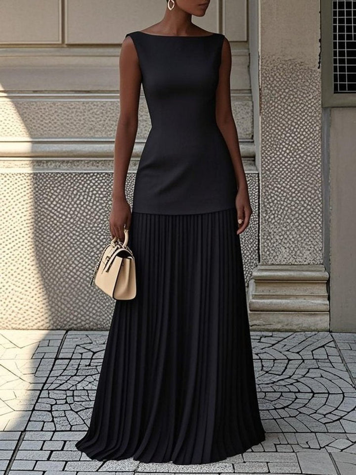 Women's Dress Sleeveless Bateau-Neck Pleated Maxi Gown - Black