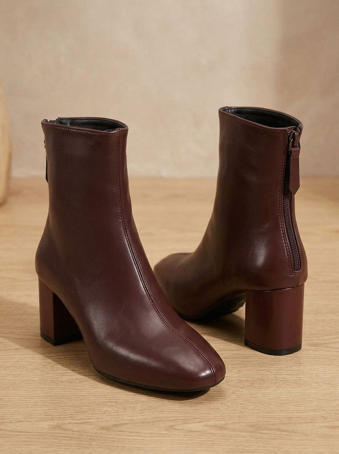 Women's Faux Leather Block Heel Side-Zip Ankle Boots - Red