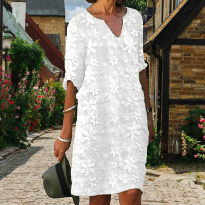 Women's Floral Appliqué V-Neck Short-Sleeve Midi Dress - White