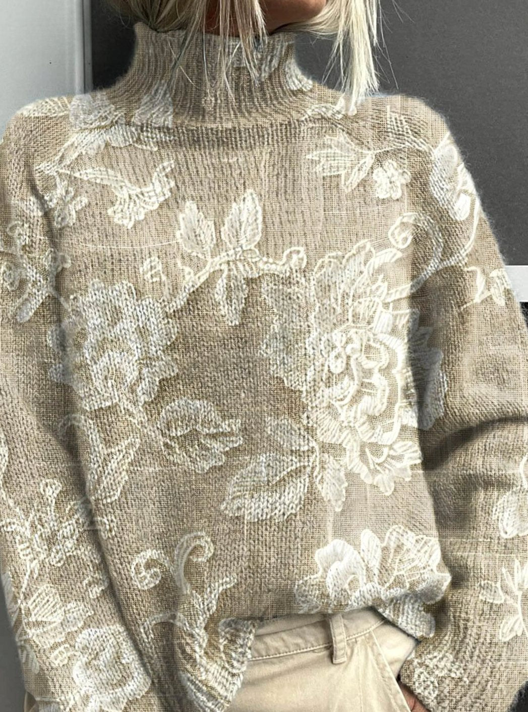 Women's Floral Turtleneck Knit Relaxed-Fit Pullover Sweater - Beige