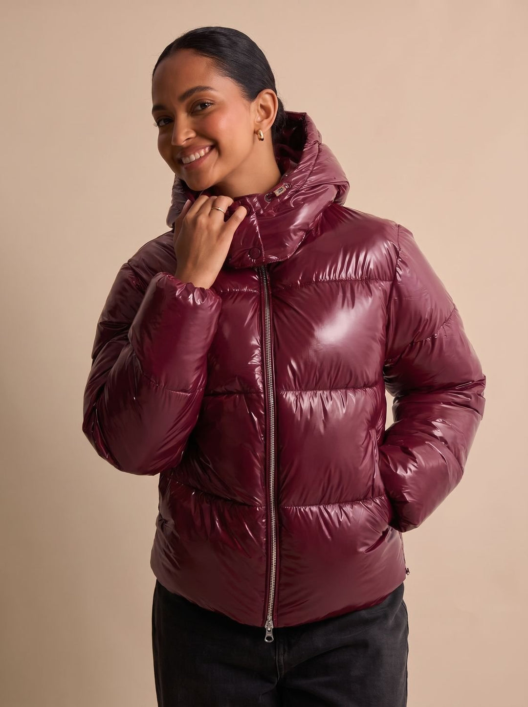 Women's Glossy Hooded Quilted Puffer Jacket - Red