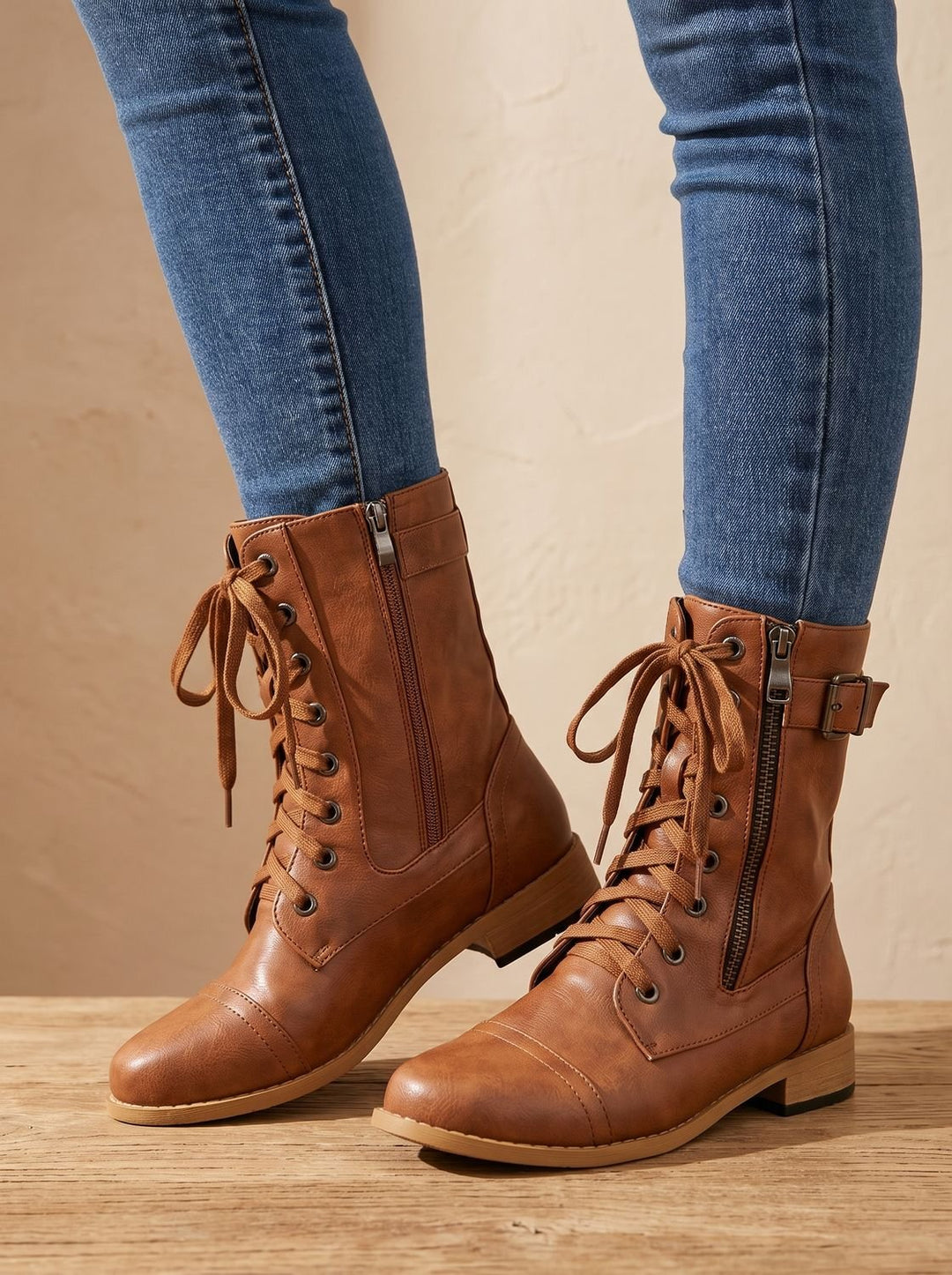 Women's Lace-Up Combat Boots Buckle Side-Zip Round-Toe