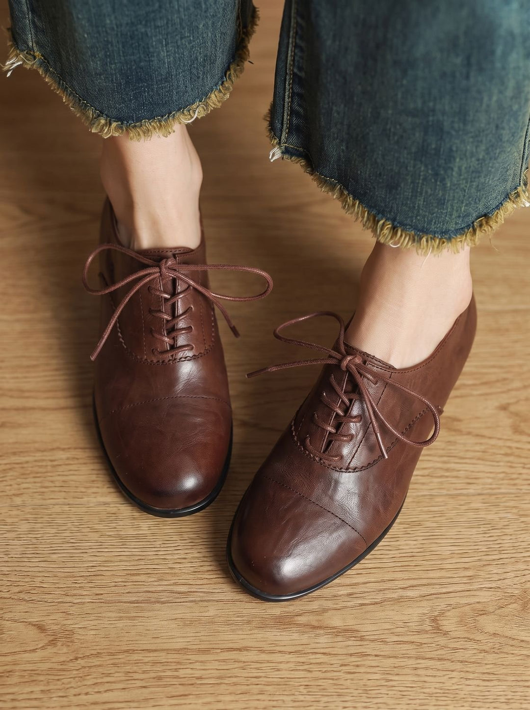 Women's Leather Lace-Up Cap Toe Oxford Flat Shoes