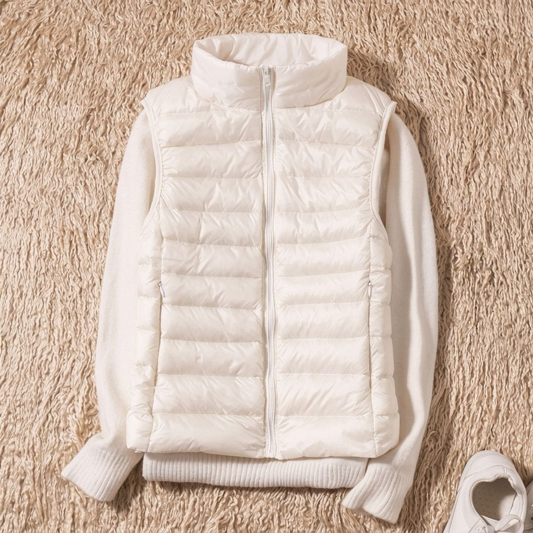 Women's Lightweight Waterproof Quilted Puffer Vest - White