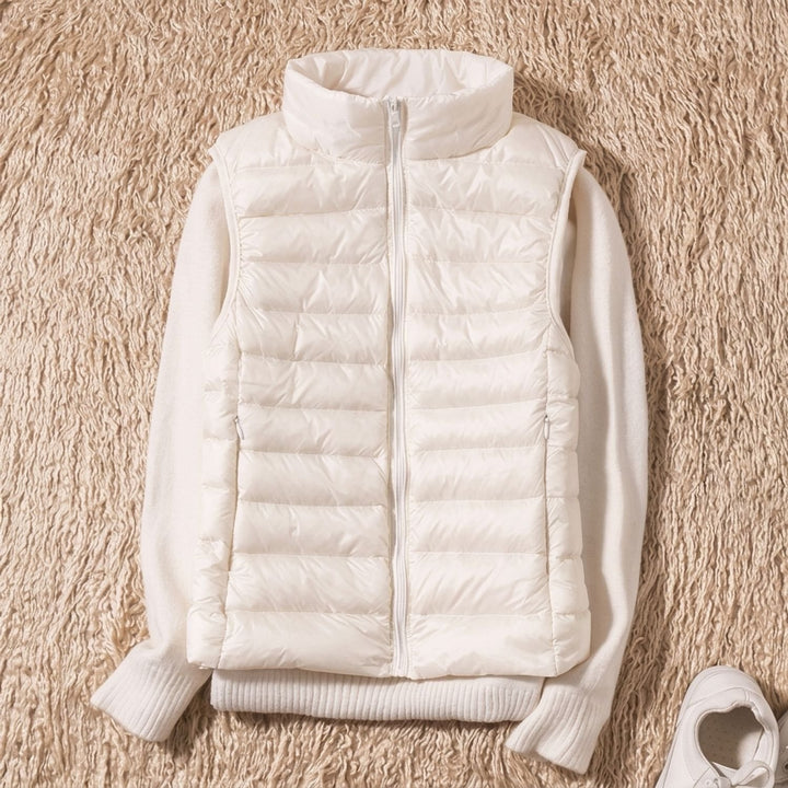 Women's Lightweight Waterproof Quilted Puffer Vest - White