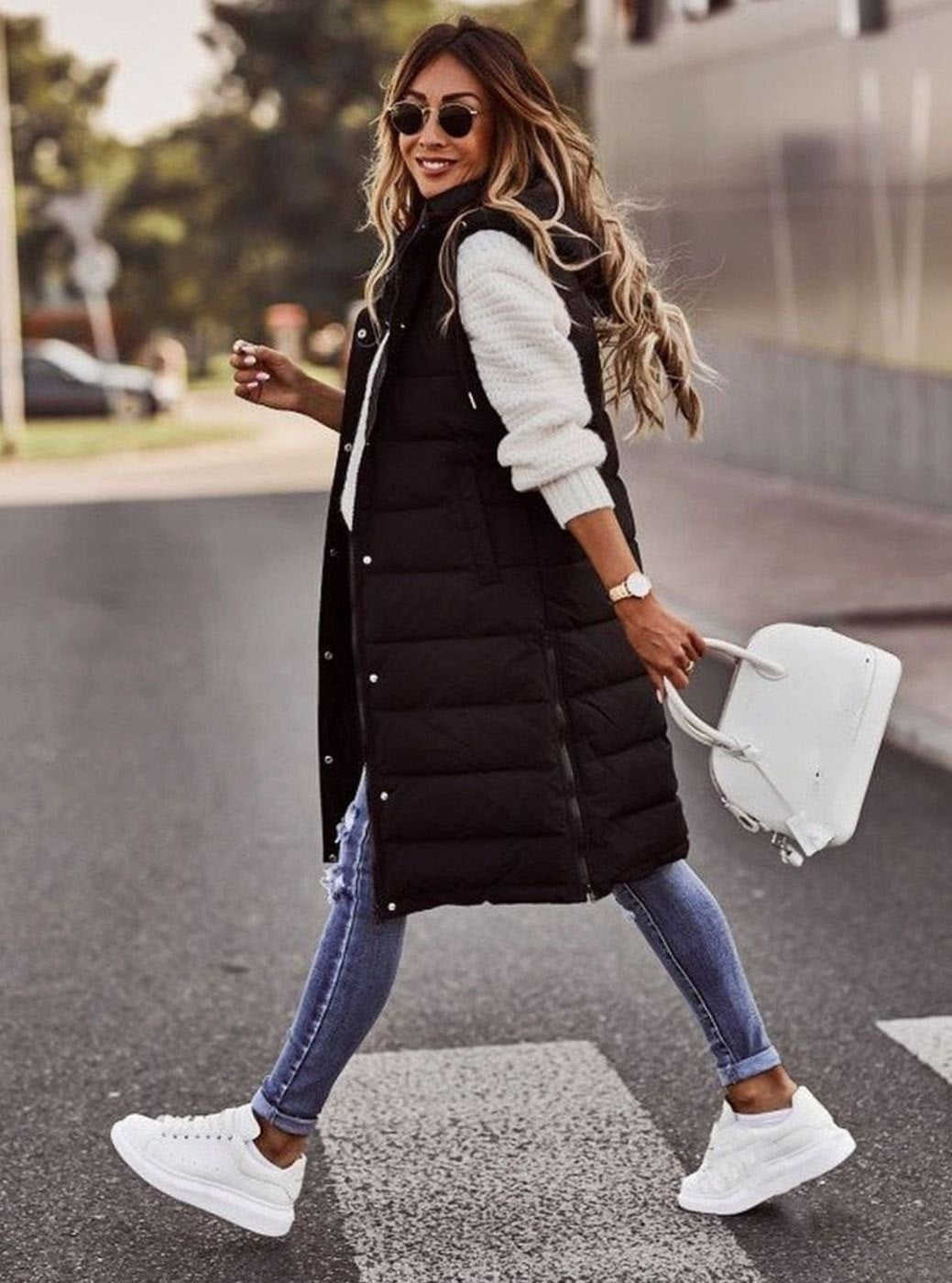 Women's Long Hooded Quilted Puffer Vest Sleeveless Winter Vest