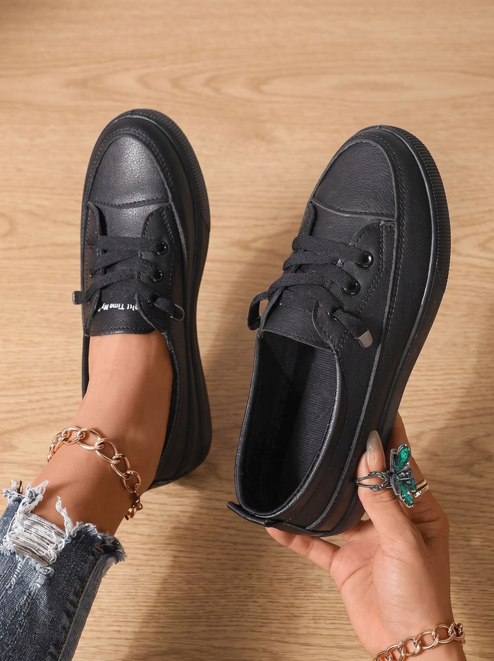 Women's Orthopedic Cushioned Lace-Up Low-Top Sneakers - Black