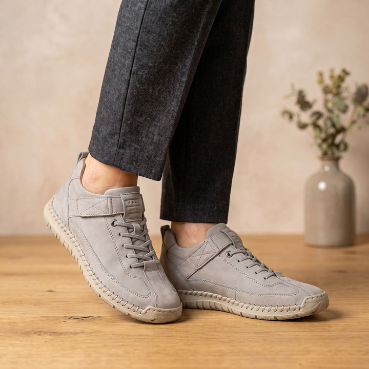 Women's Orthopedic Lace-Up Low-Top Walking Sneakers