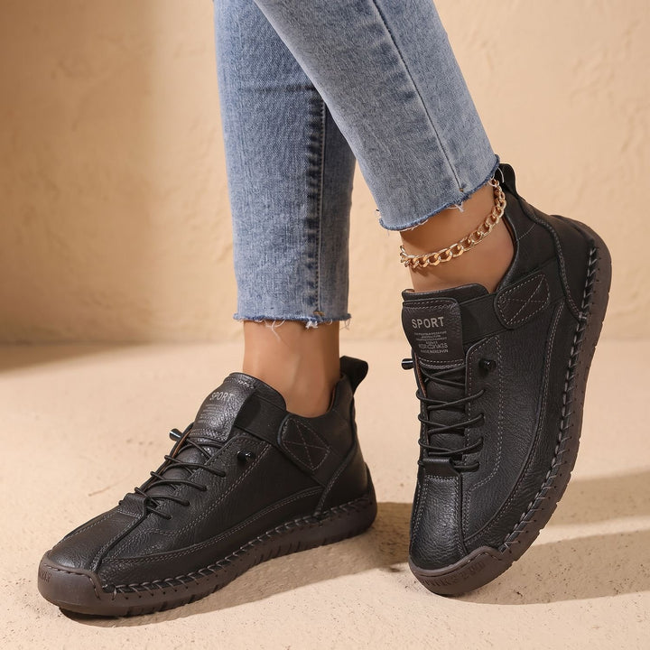 Women's Orthopedic Toggle-Closure Arch-Support Low-Top Sneakers - Black