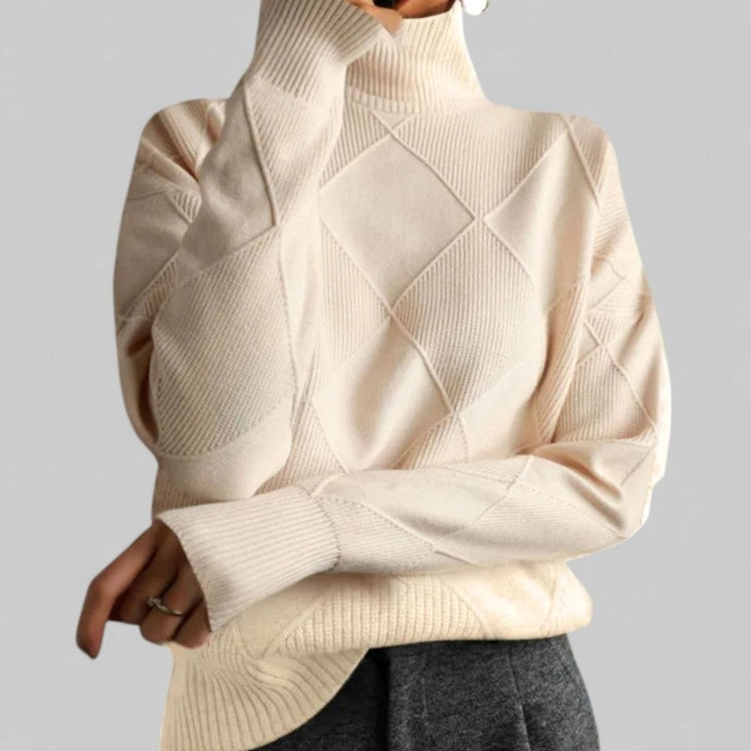 Women's Oversized Argyle Knit Turtlenecks Sweater - Beige