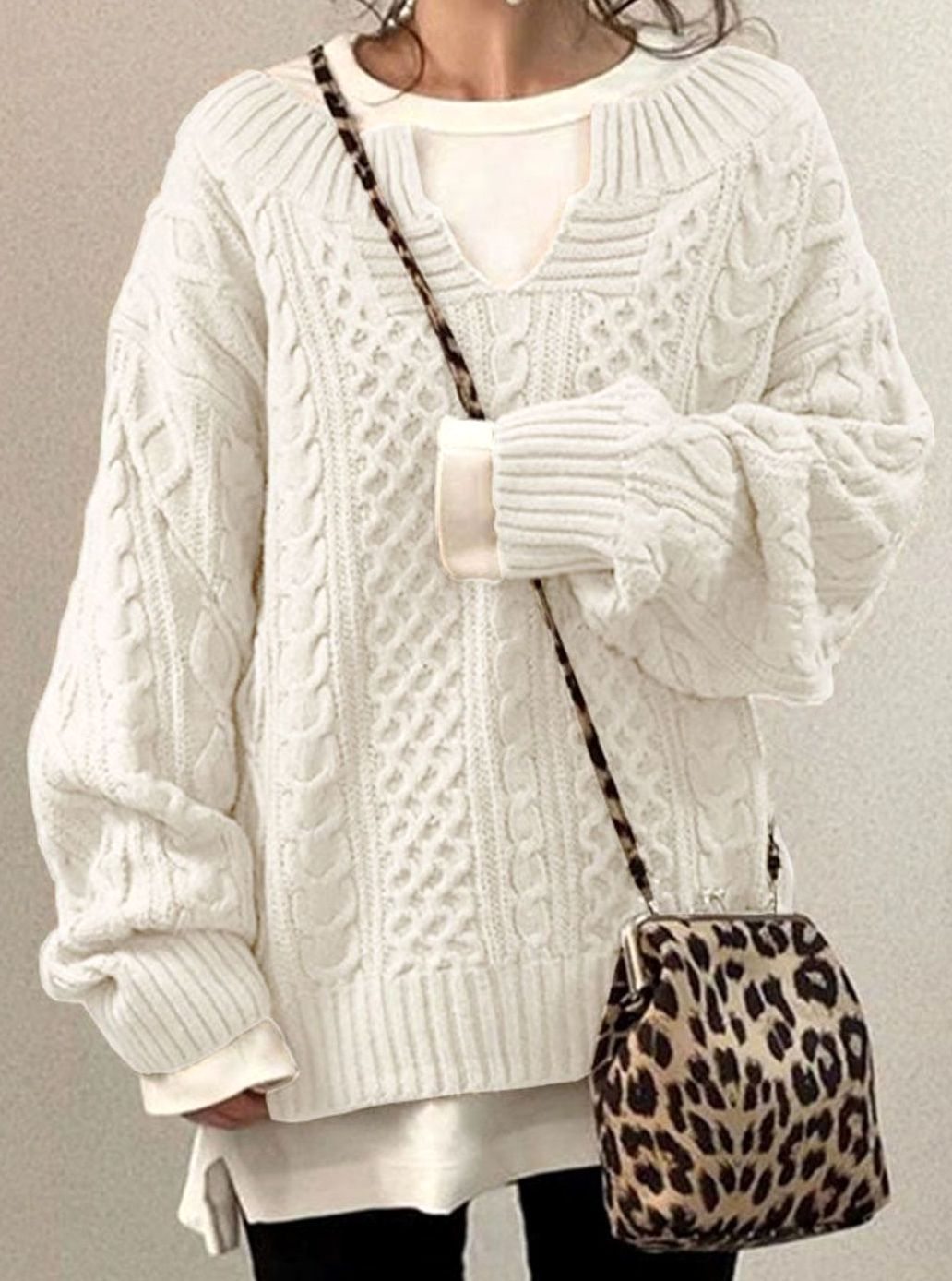Women's Oversized Cable Knit Sweater V-Neck Pullover - White