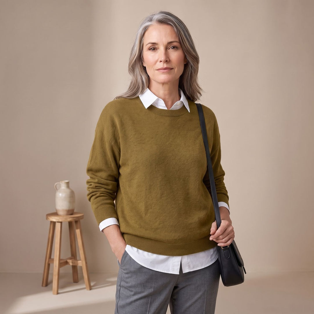 Women's Oversized Crew-Neck Knit Pullover Sweater - Khaki