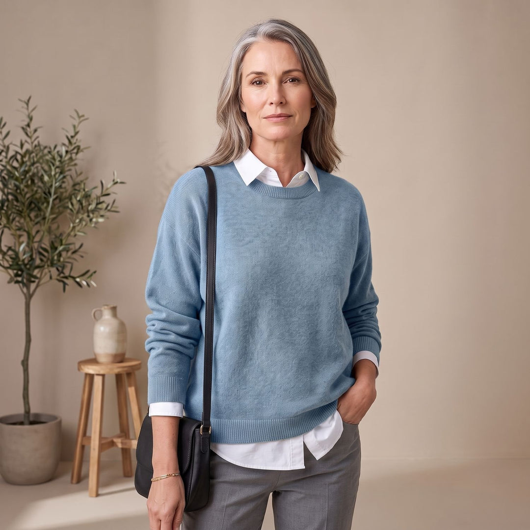 Women's Oversized Crew-Neck Knit Pullover Sweater - Blue