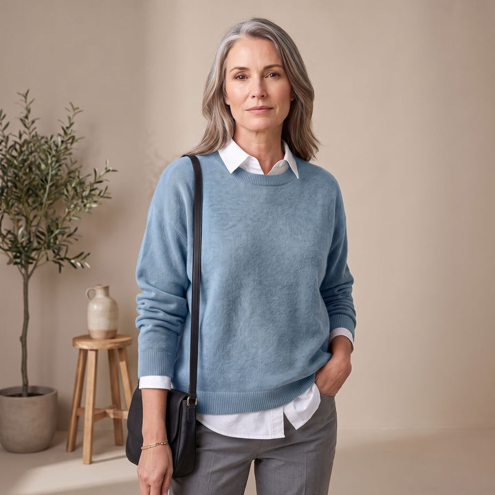 Women's Oversized Crew-Neck Knit Pullover Sweater - Blue