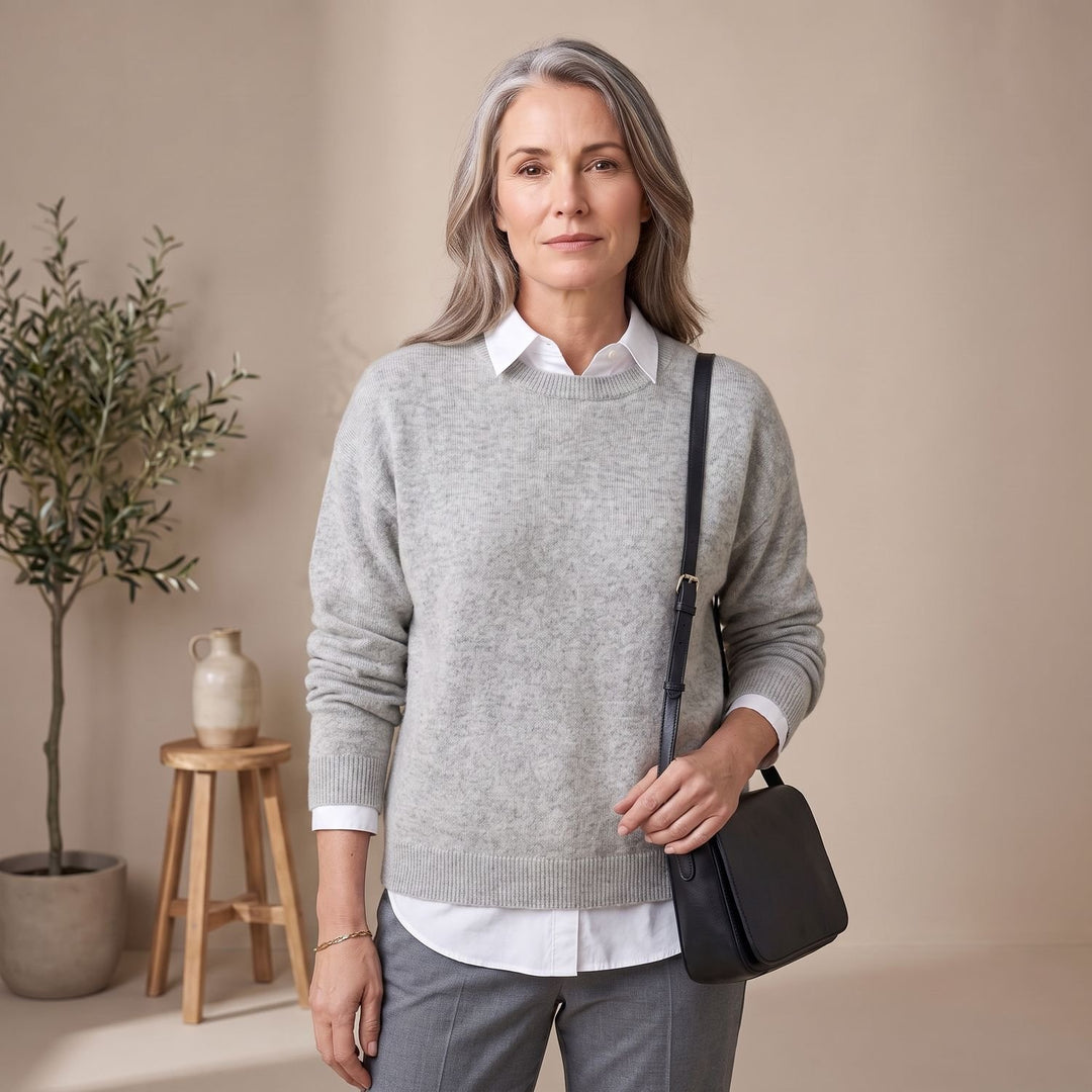 Women's Oversized Crew-Neck Knit Pullover Sweater - Grey