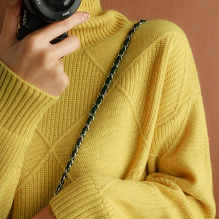 Women's Oversized Diamond-Texture Turtleneck Knit Sweater