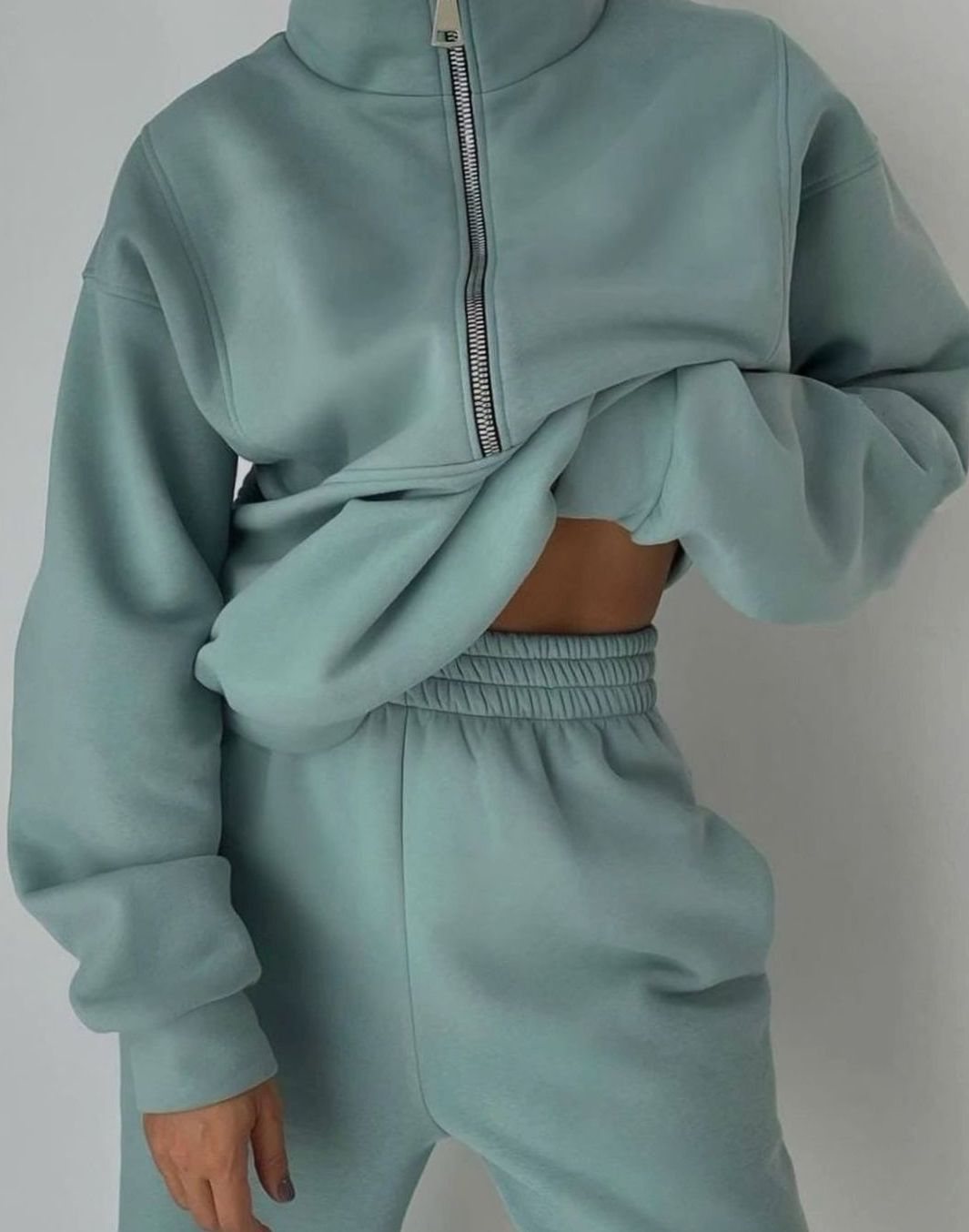 Women's Oversized Half-Zip Cropped Pullover Jogger Two-Piece Set