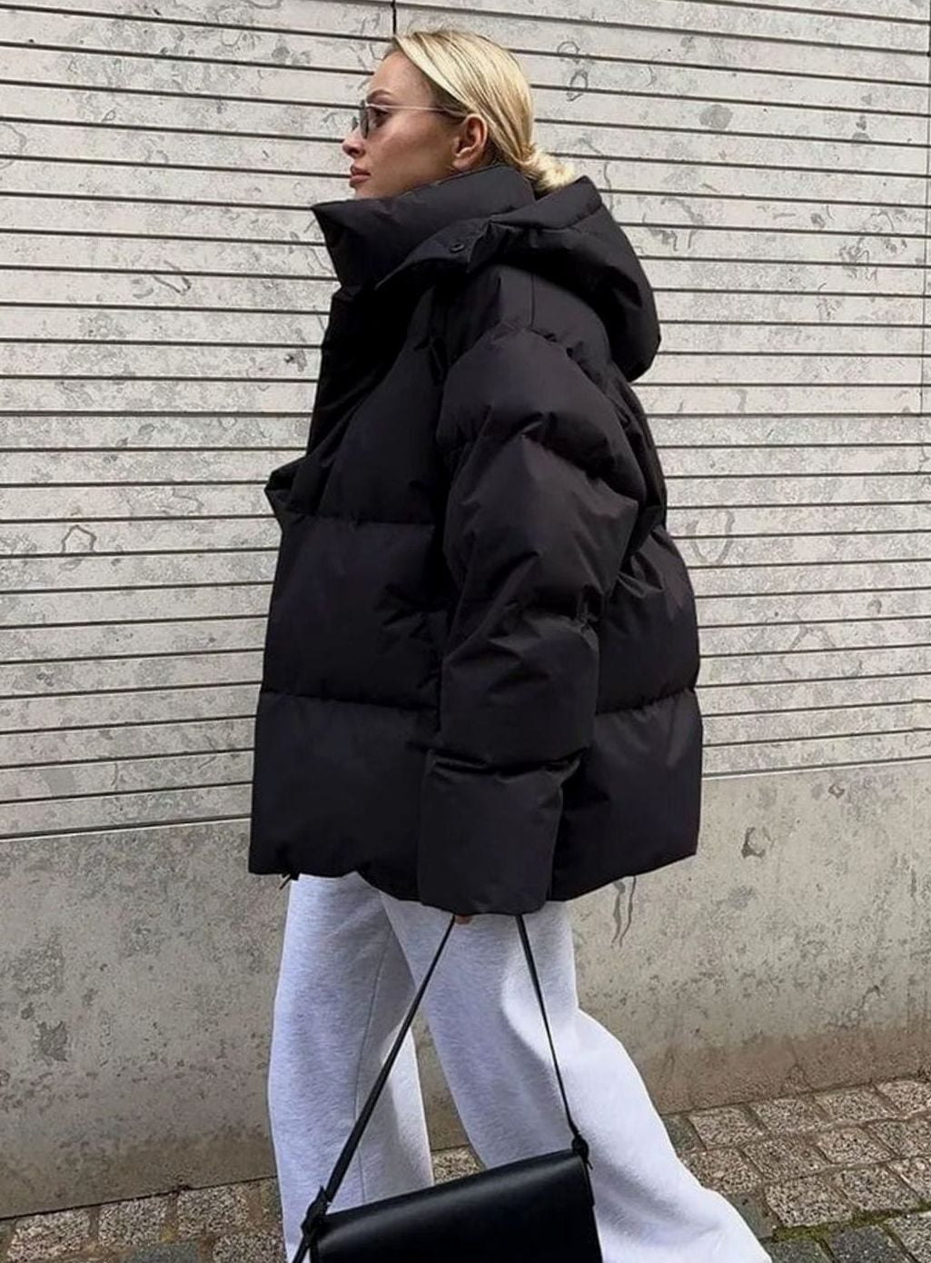 Women's Oversized Hooded Zip-Up Puffer Jacket