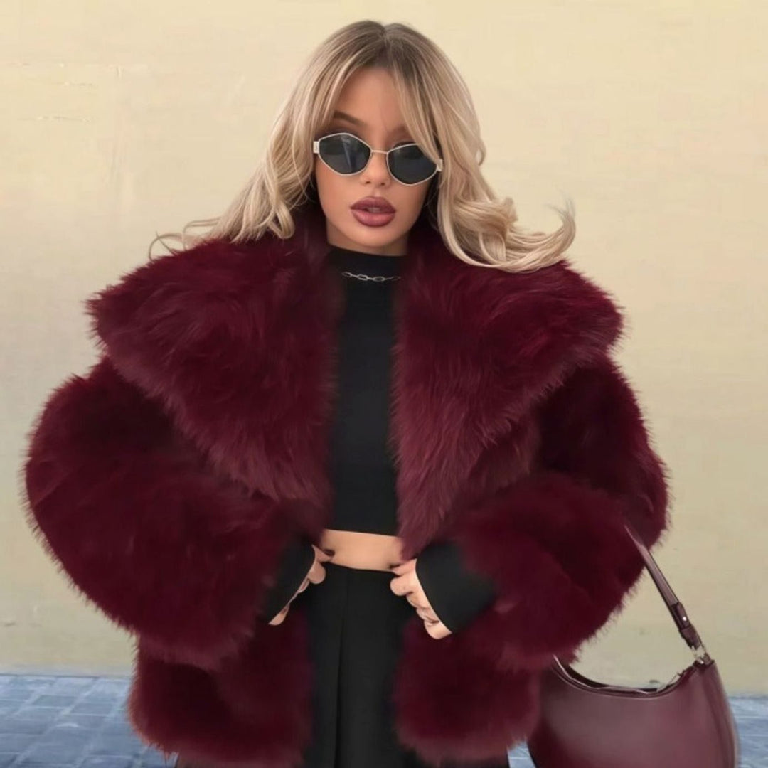 Women's Oversized Lapel-Collar Cropped Faux Fur Coat - Burgundy