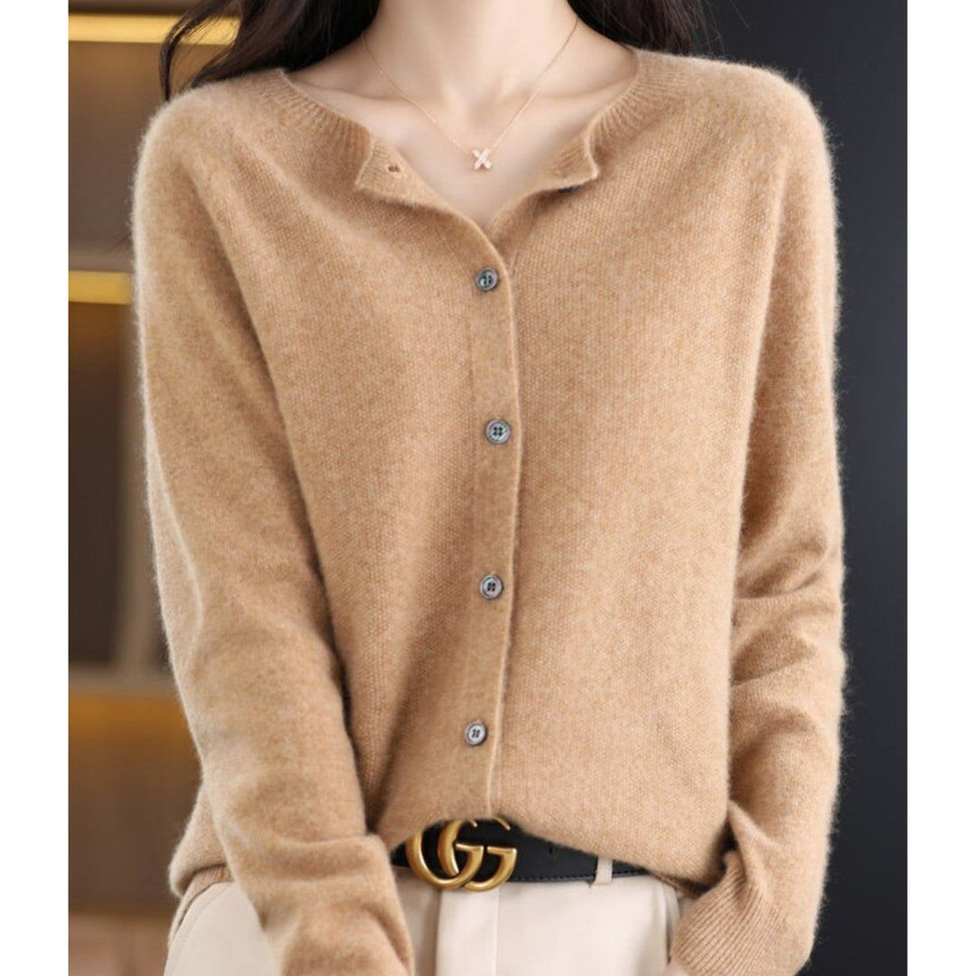 Women's Oversized Merino Wool Button-Front Knit Cardigan - Light Brown