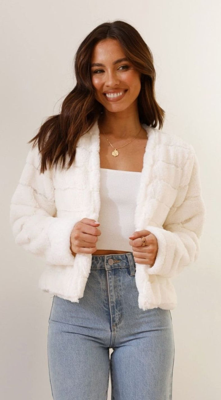 Women's Quilted Faux Fur Cropped Open-Front Evening Jacket - White